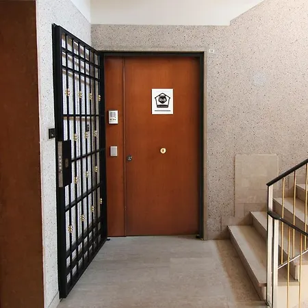 فندق مبيت وإفطار Bologna Inn 3*